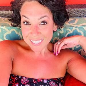 Meet your Posher, Corey